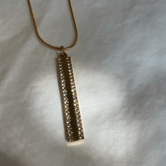 Nine West gold bar necklace, NWT - Picture 2 of 2